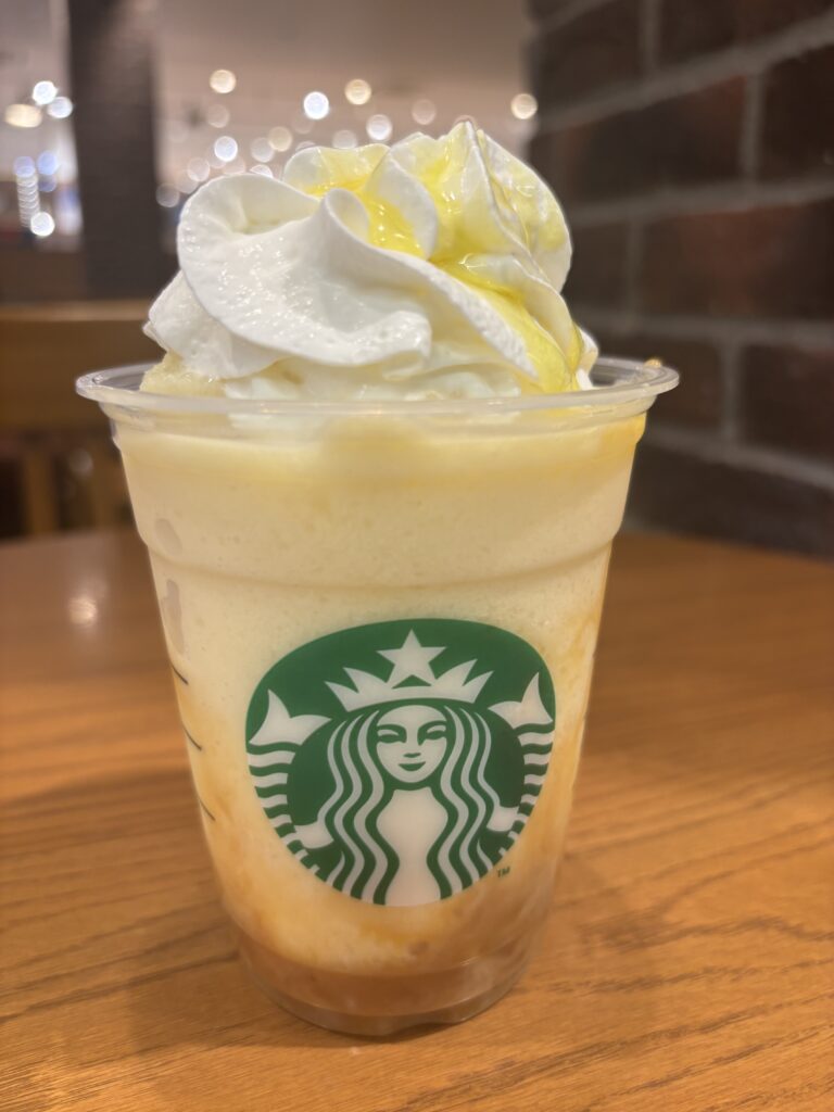 洋なし 生キャラメル フラペチーノ®