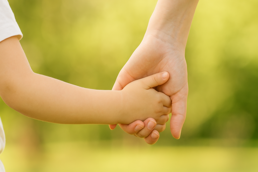 こどもNISAが2026年に創設される最新ニュース。12歳以上で引き出し可能になる方向性が報じられたことを示すシンプルなアイキャッチ画像。