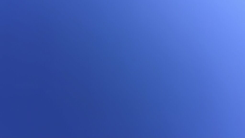 12月なのに春のように暖かかった日の気温表示と空の様子