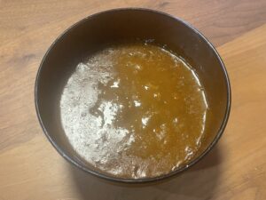 無印良品「素材の旨みとけこんだ 野菜カレー」を実際に盛りつけた写真