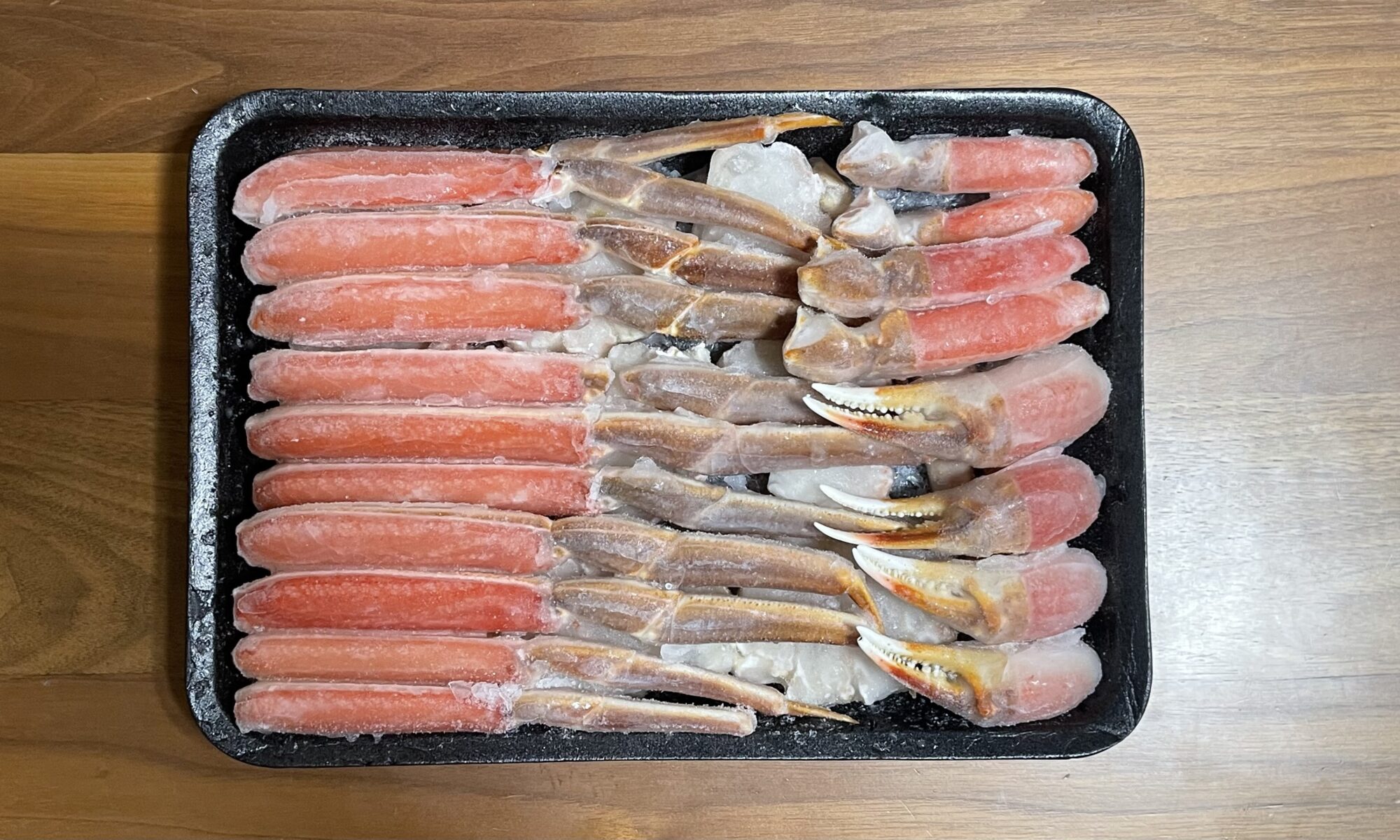 北海道紋別市から届いた生ズワイ蟹1kgセットの写真