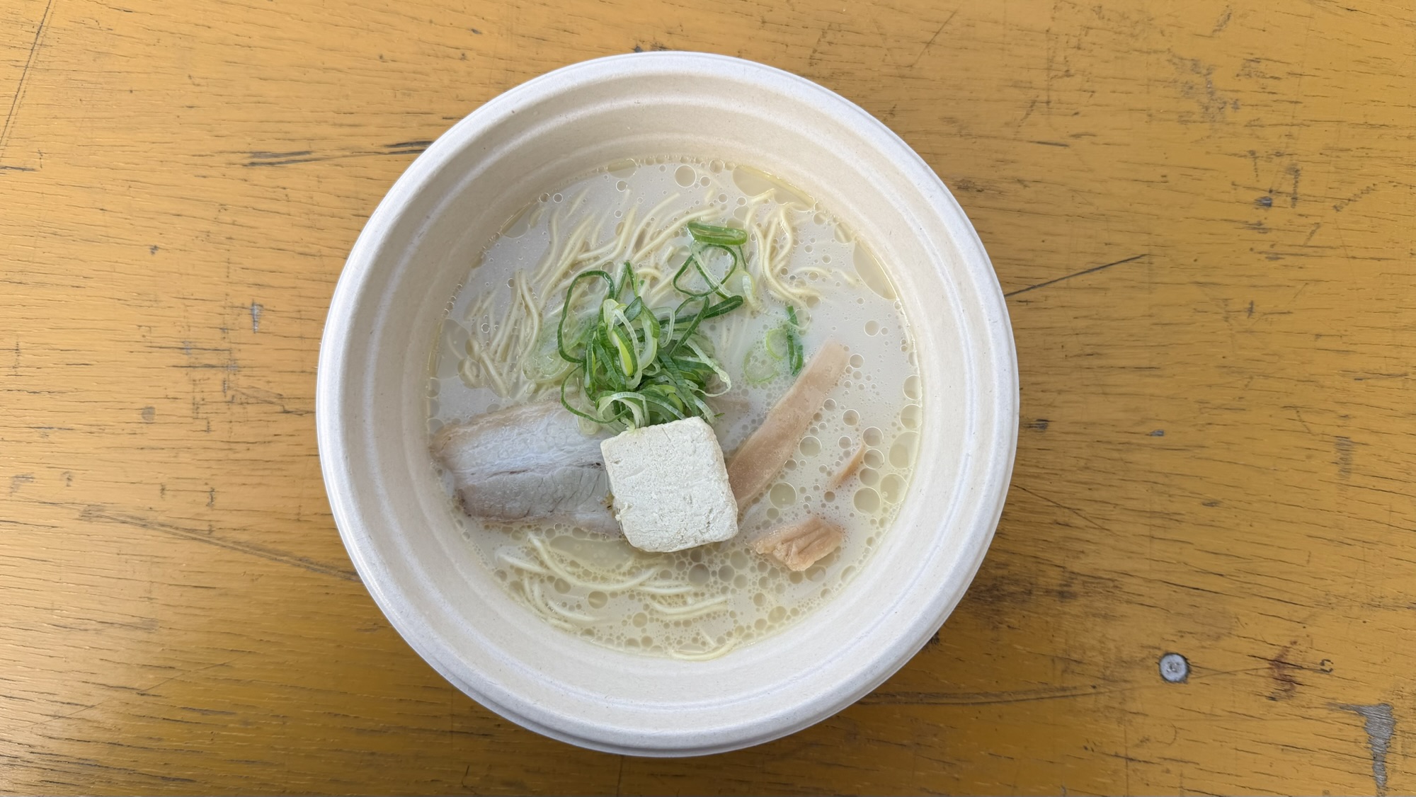 ラーメンエキスポ第4弾で食べた蟹みそバターの鶏白湯ラーメン